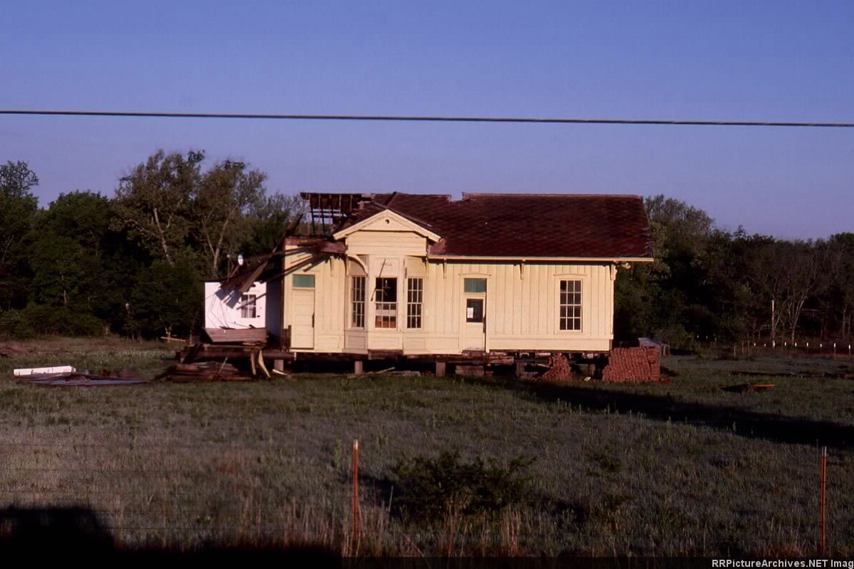 Former ATSF Depot
