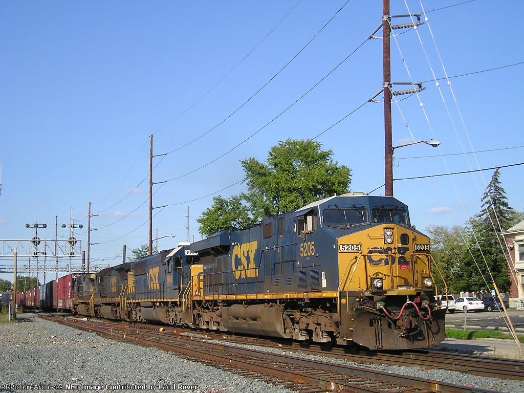 CSXT 5205 On CSX Q 243 Eastbound