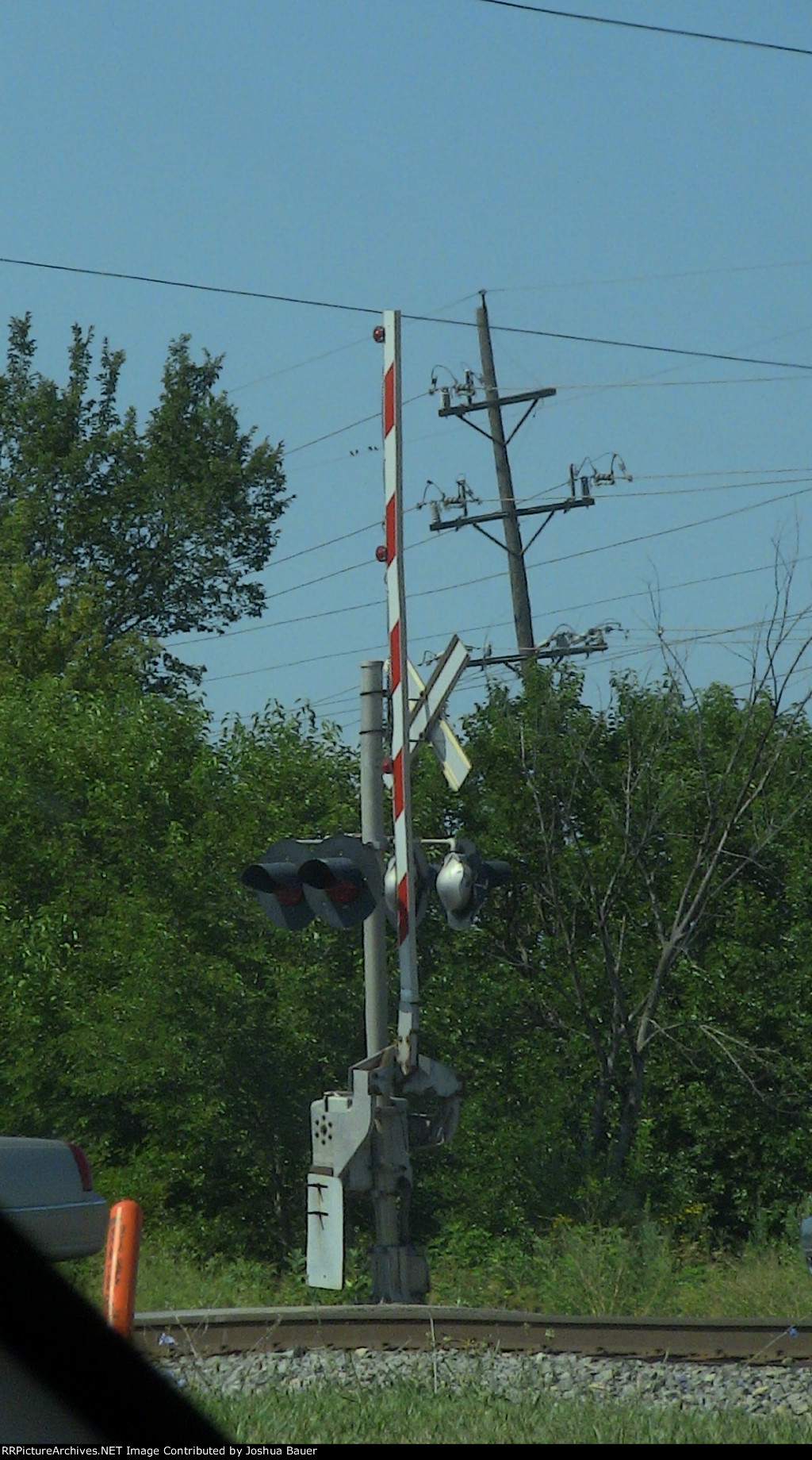 Bell-less Crossing Signal at Larry Power Road
