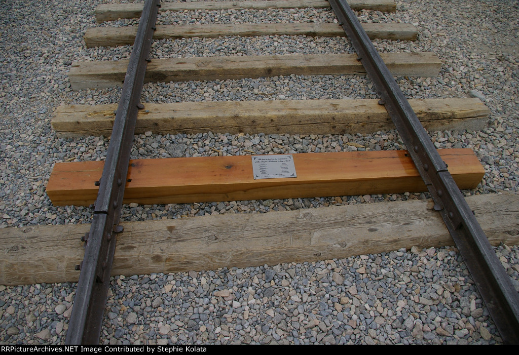 REPLICA TIES IN THE SPOT OF THE ORGINAL TIE