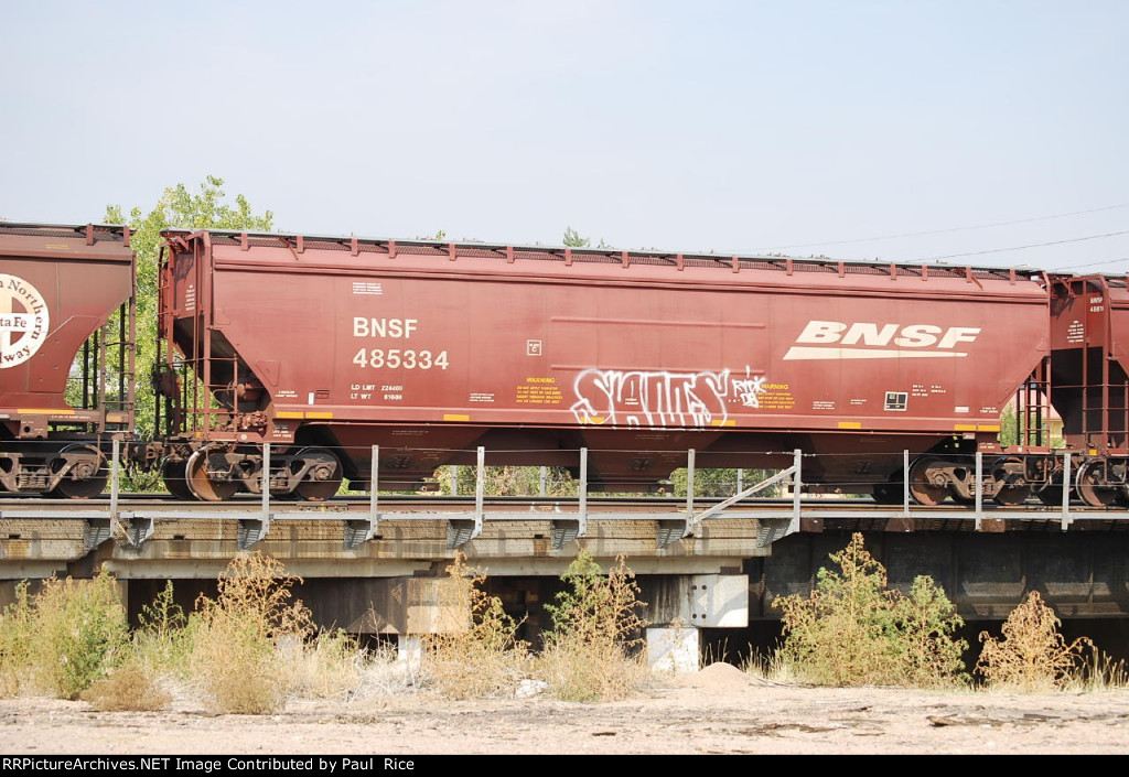BNSF 485334