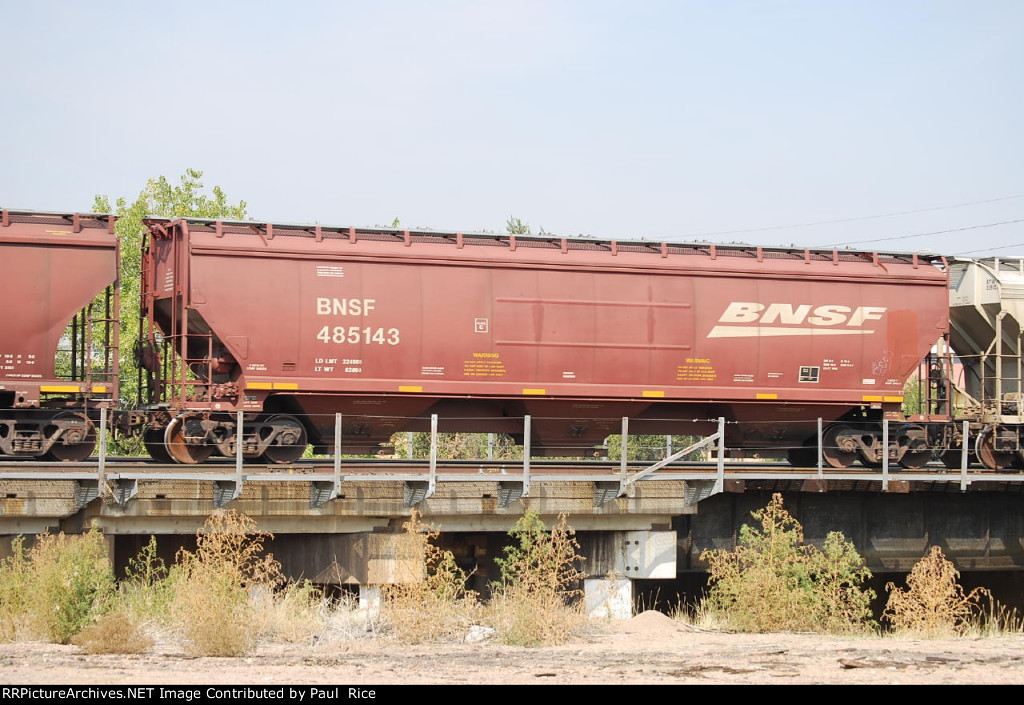 BNSF 485143