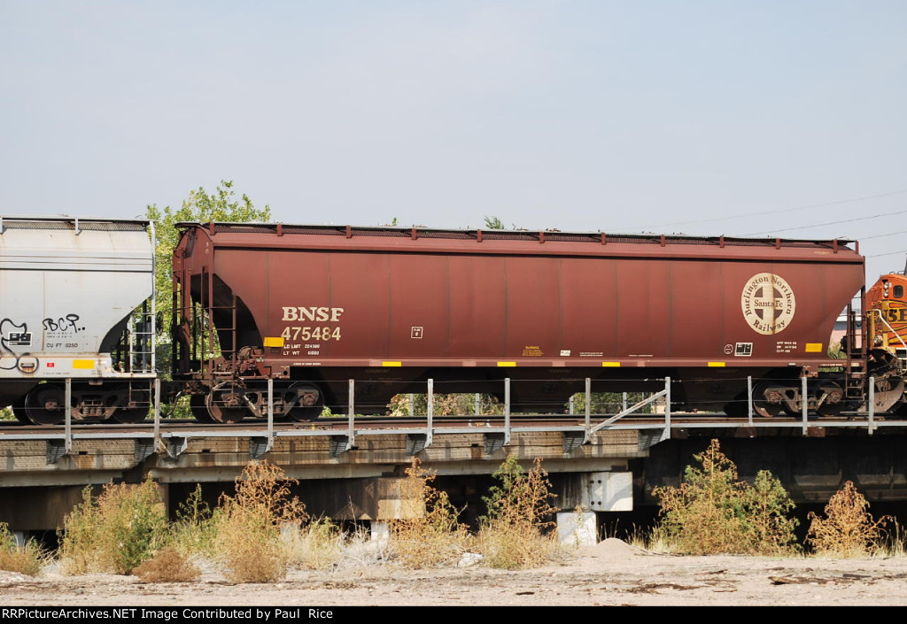 BNSF 475484