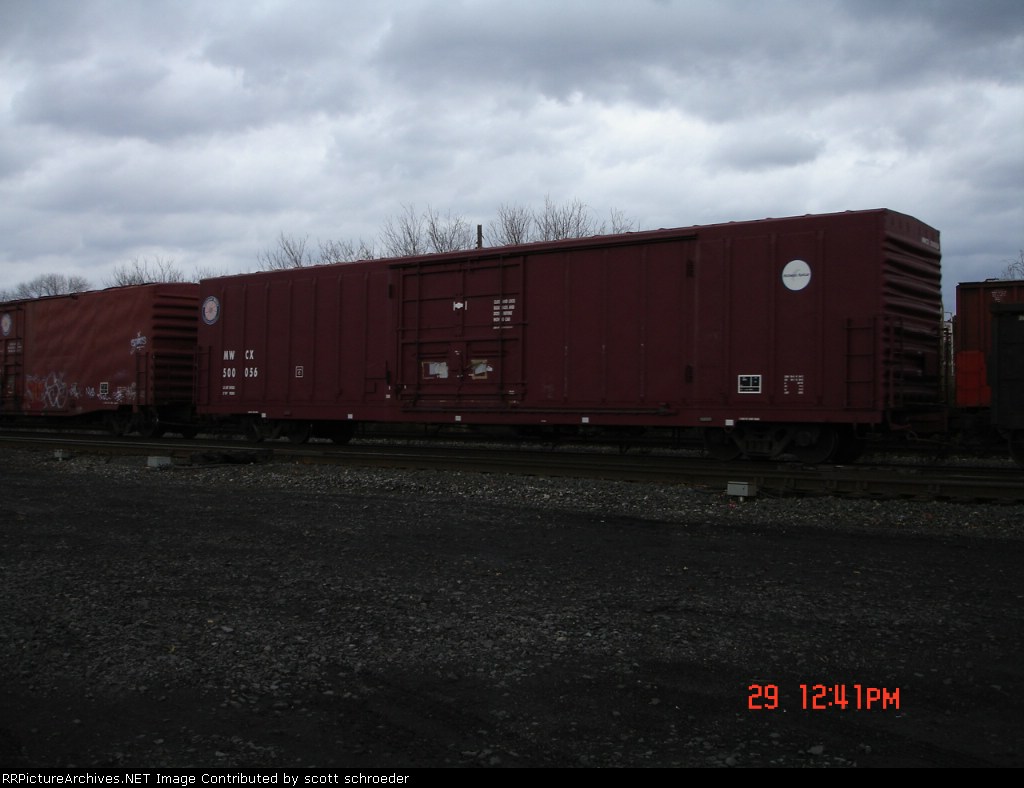 MWCX 500056 & BAEX 254 Boxcar's EB