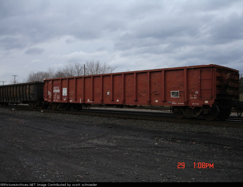 NDYX 320600 Gondola EB