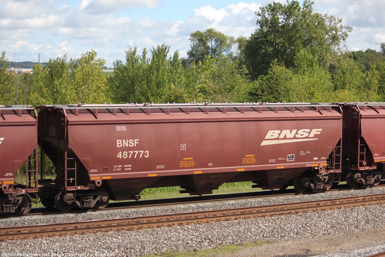 BNSF 487773