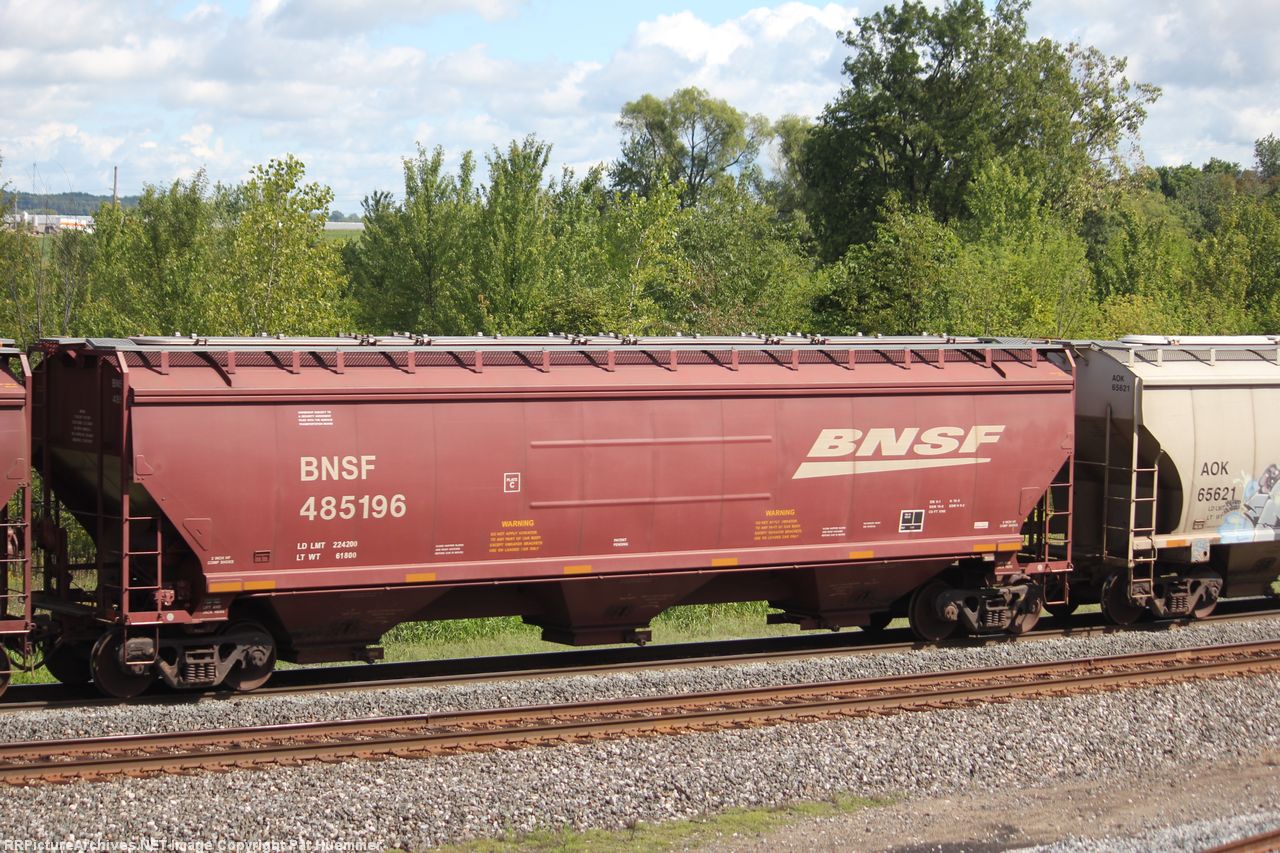 BNSF 485196