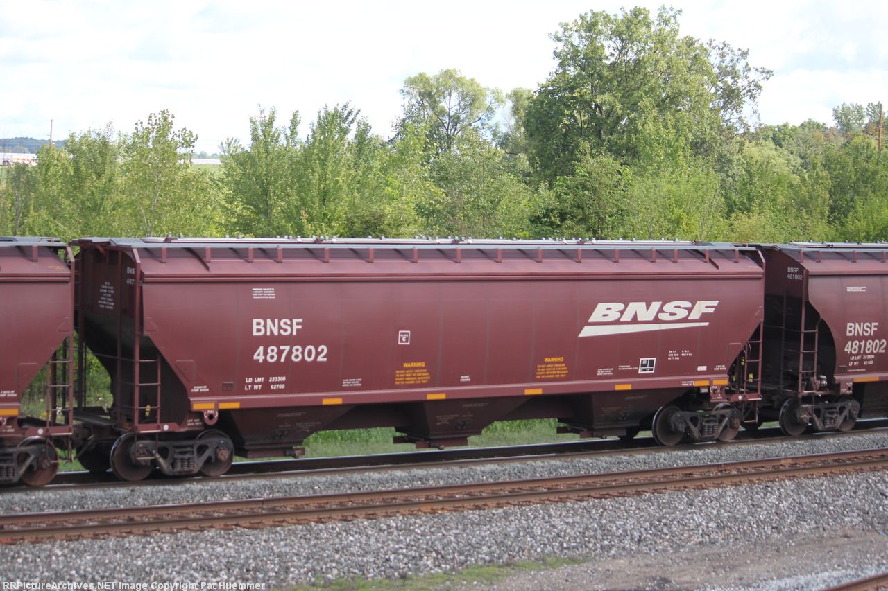 BNSF 487802