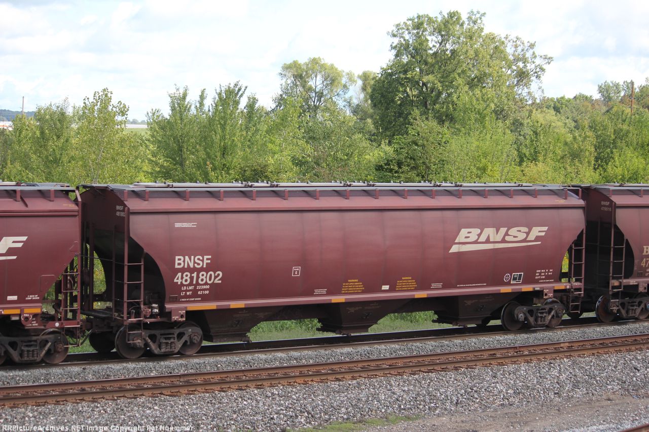 BNSF 481802