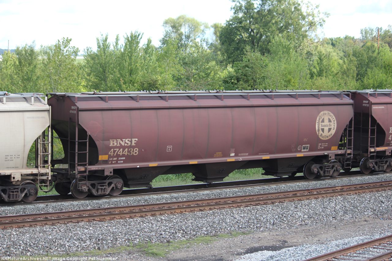 BNSF 474438