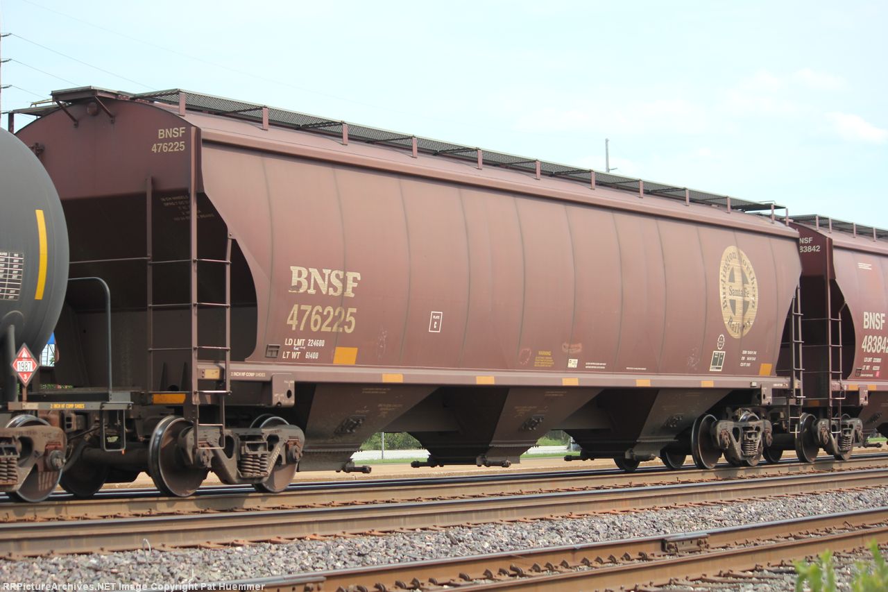 BNSF 476225