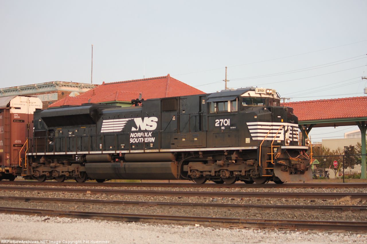 NS 2701