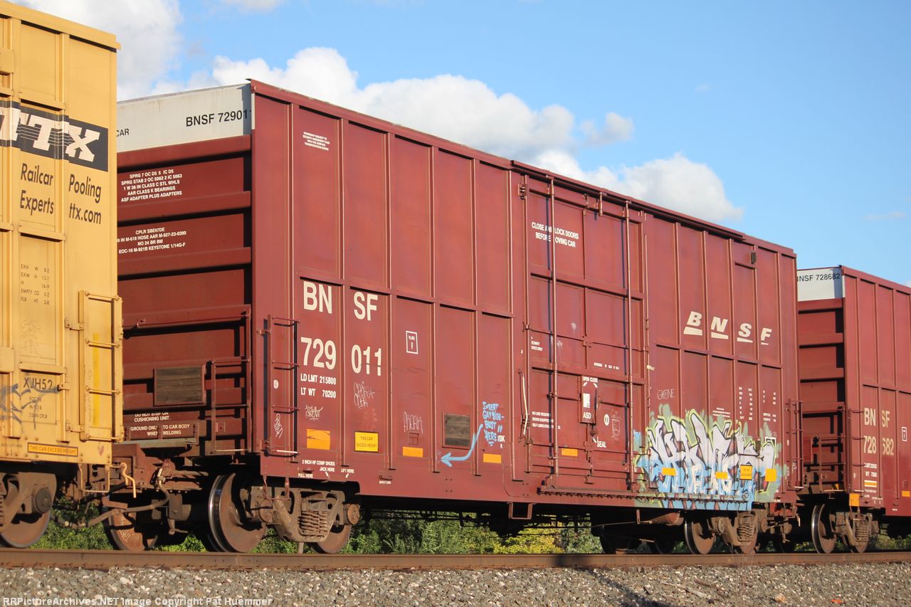 BNSF 729011