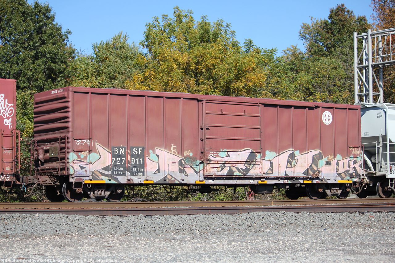 BNSF 727911