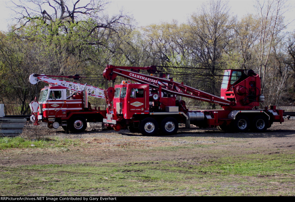 Two Cranemasters Ready!