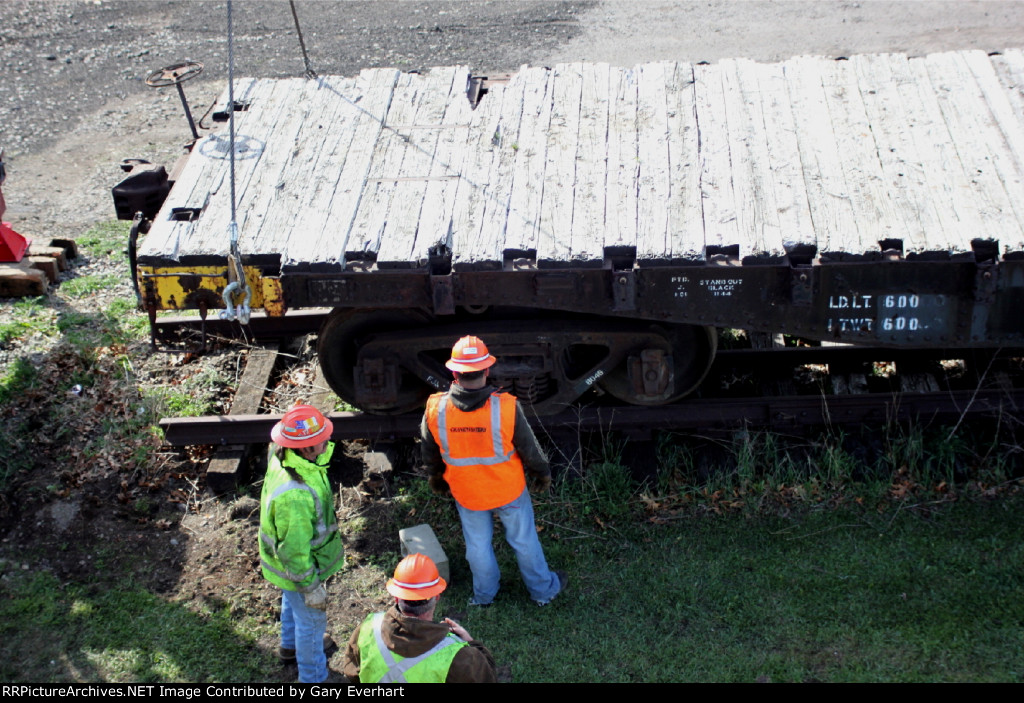 Flatbed Body Placement - East End