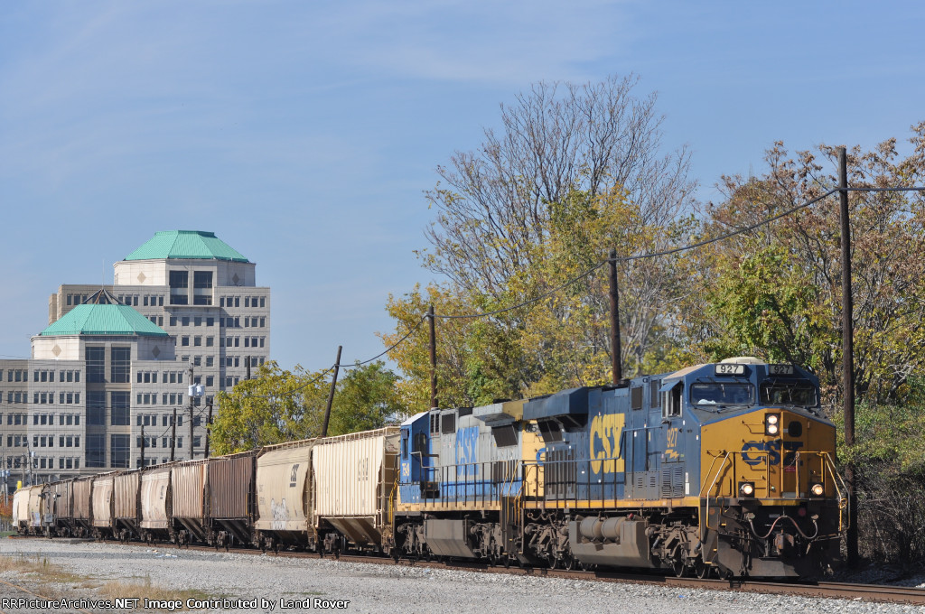 CSXT 927 On CSX G 648 Eastbound