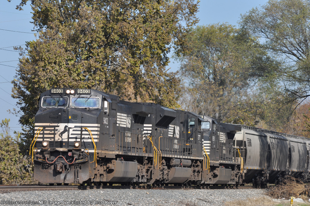 NS 9403 On NS 44 A Eastbound