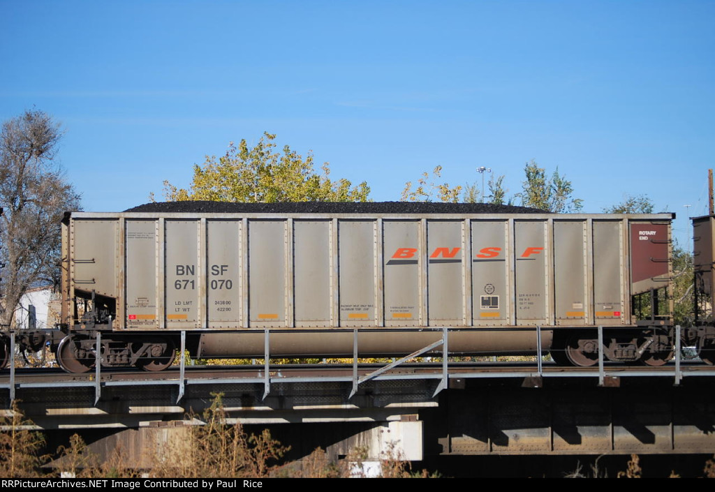 BNSF 671070