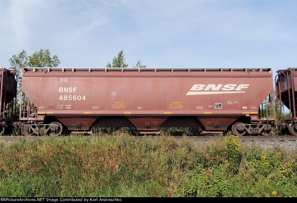 BNSF 485604