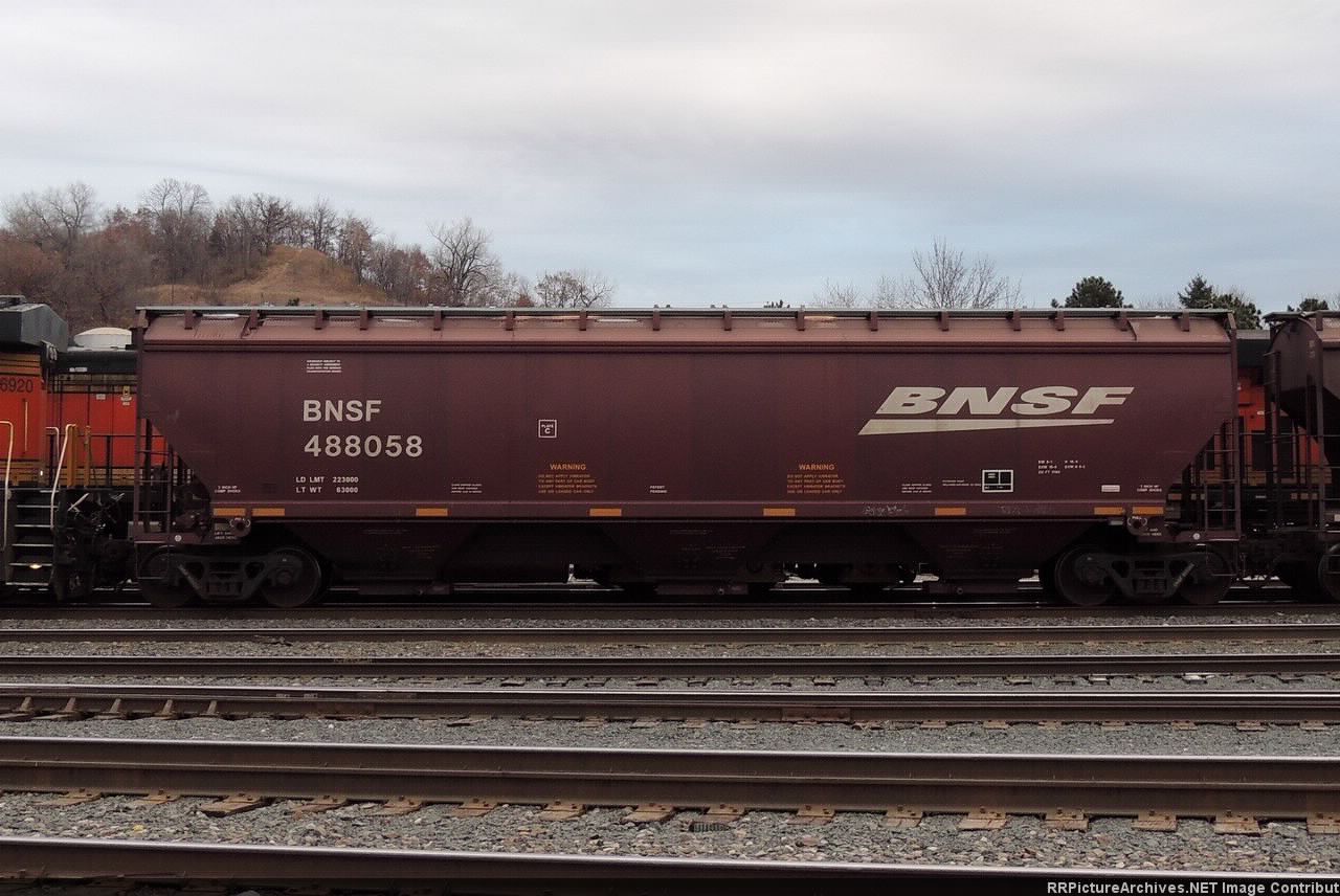 BNSF 488058