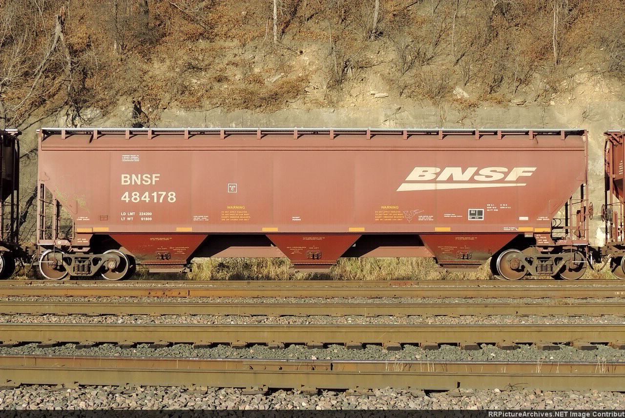BNSF 484178