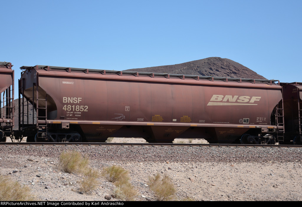 BNSF 481852
