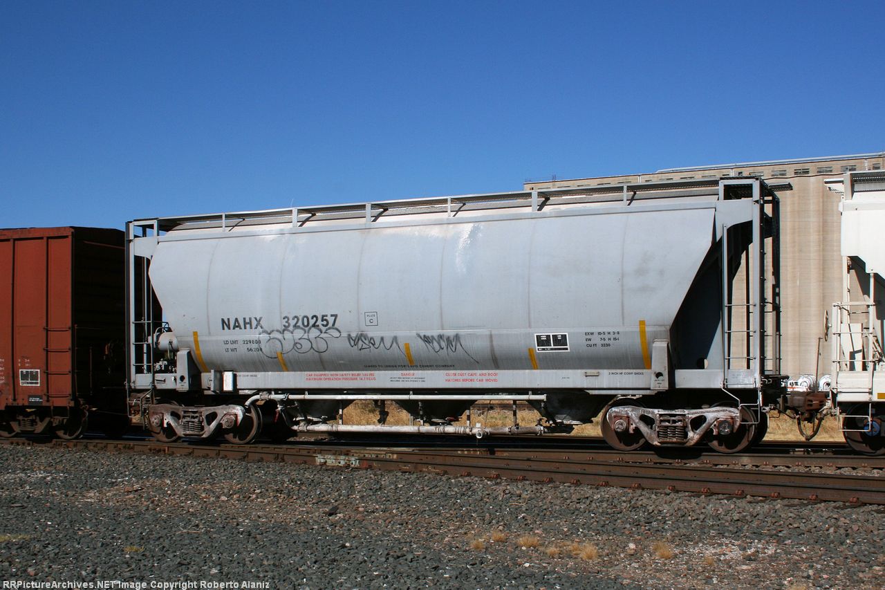 NAHX 320257