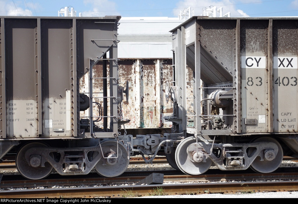 CYXX 83403
