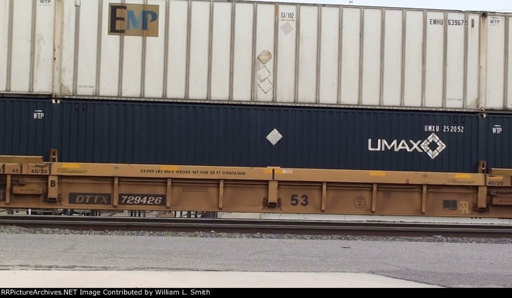 EB Hot Shot Manifest Frt at LV Roundhouse  (19)