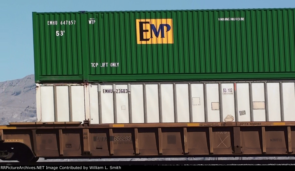 EB Intermodal Frt Btwn Valley & Dike NV  (33)