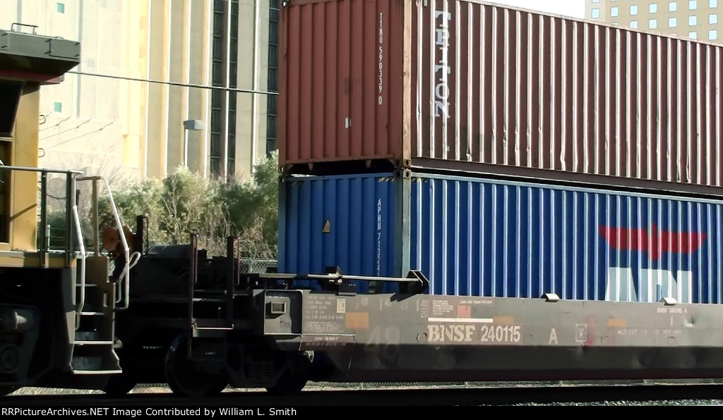 EB Intermodal Frt at LV  (10)