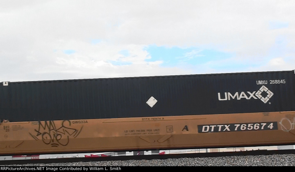 EB Intermodal Frt at Maule Ave -56