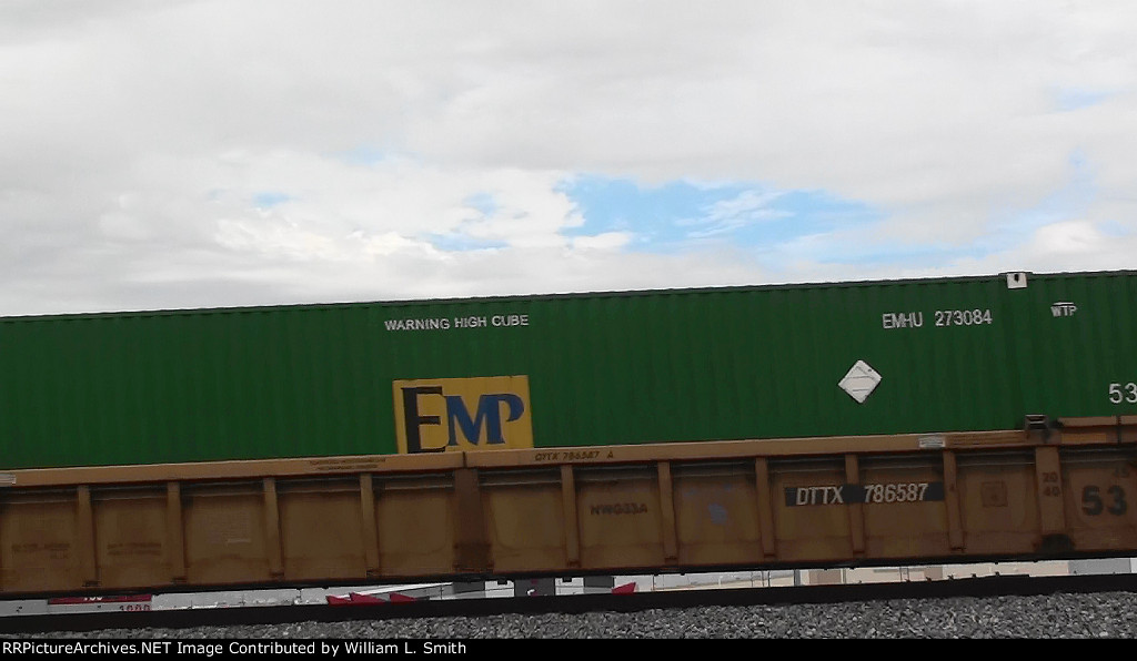 EB Intermodal Frt at Maule Ave -60