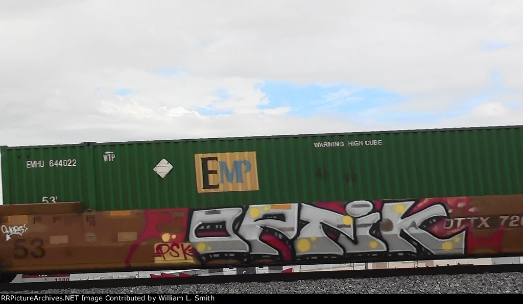 EB Intermodal Frt at Maule Ave -70