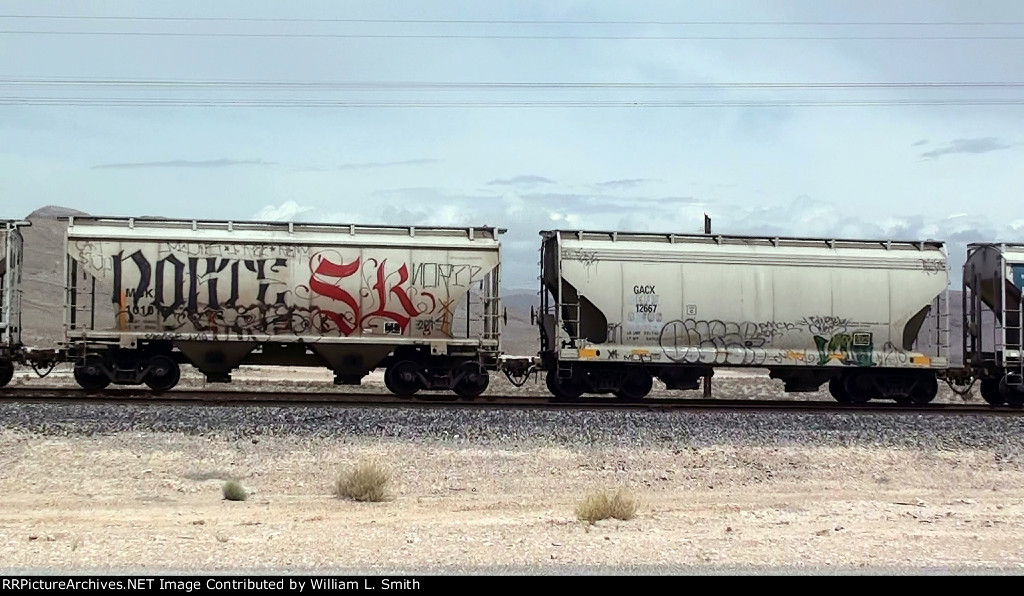 EB Manifest Frt at Apex  -54