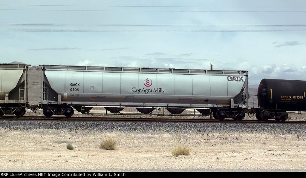 EB Manifest Frt at Apex  -57