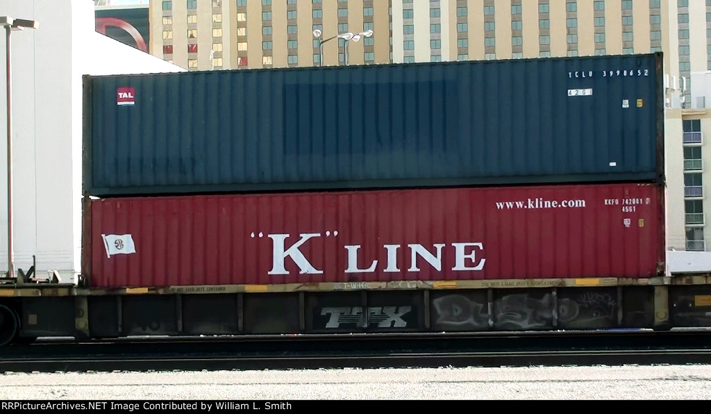 EB Stack Frt at Smith Center  (103)