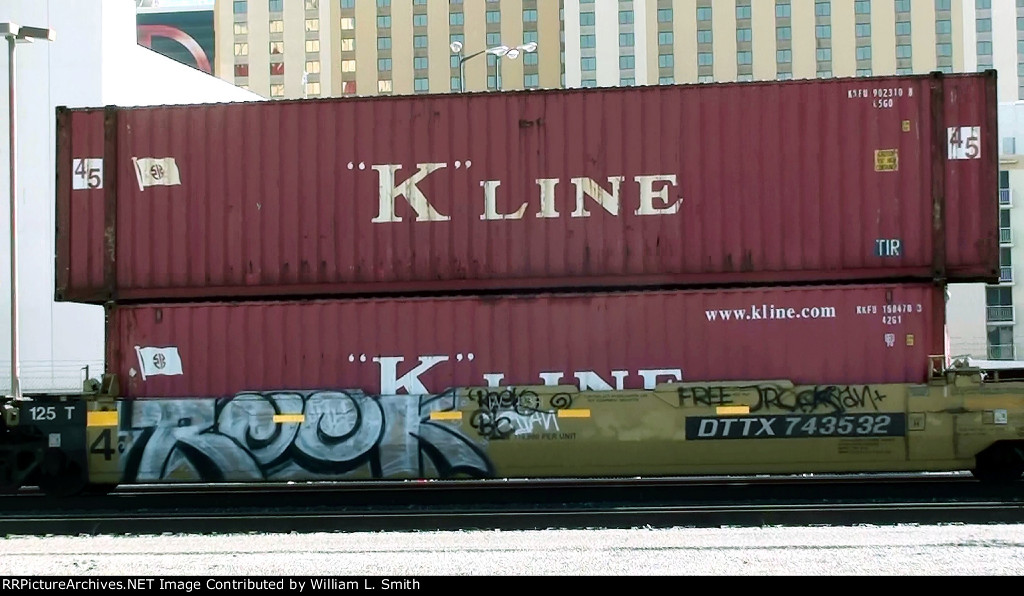 EB Stack Frt at Smith Center  (60)