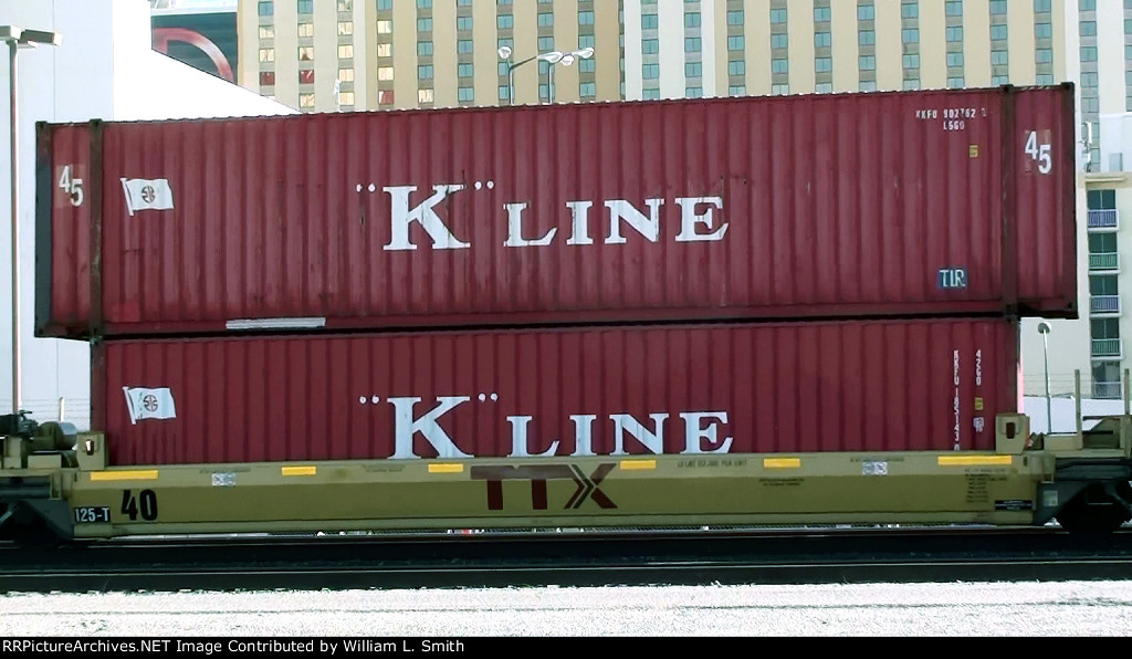 EB Stack Frt at Smith Center  (88)