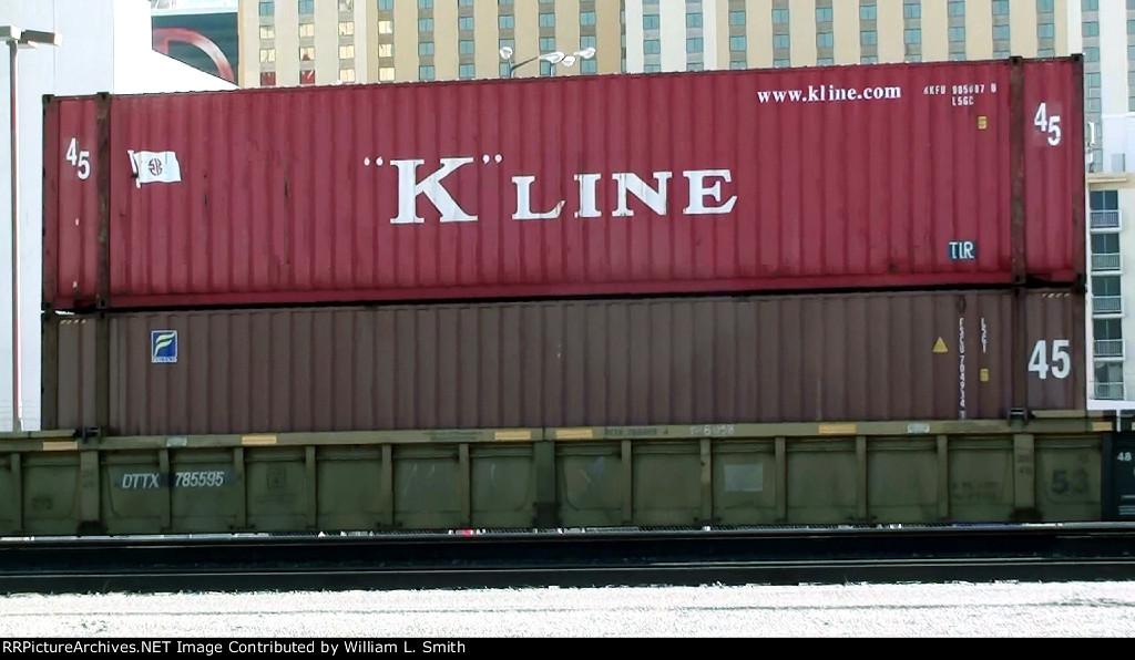 EB Stack Frt at Smith Center  (96)