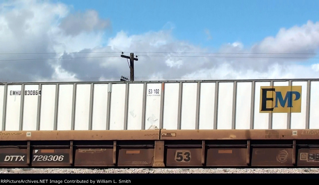 WB Intrmodal Frt at Erie NV -82