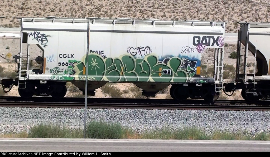 WB Unit Frt at Erie NV -32