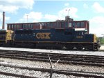 CSX 8516 in Cabbage town