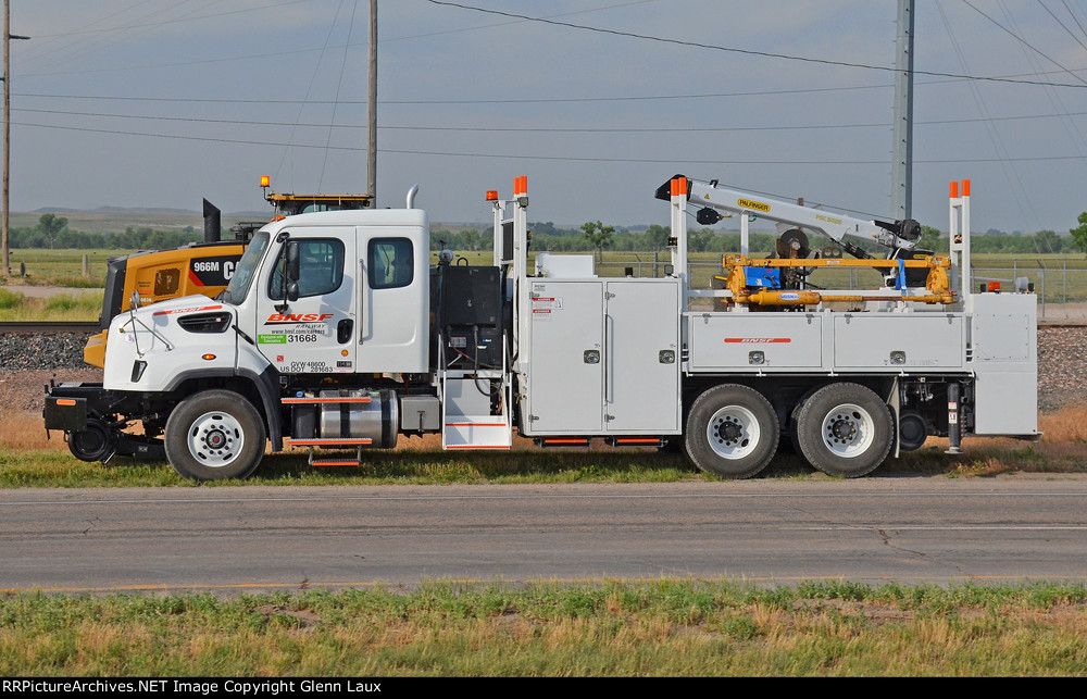 BNSF 31668