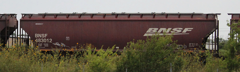 BNSF 483012