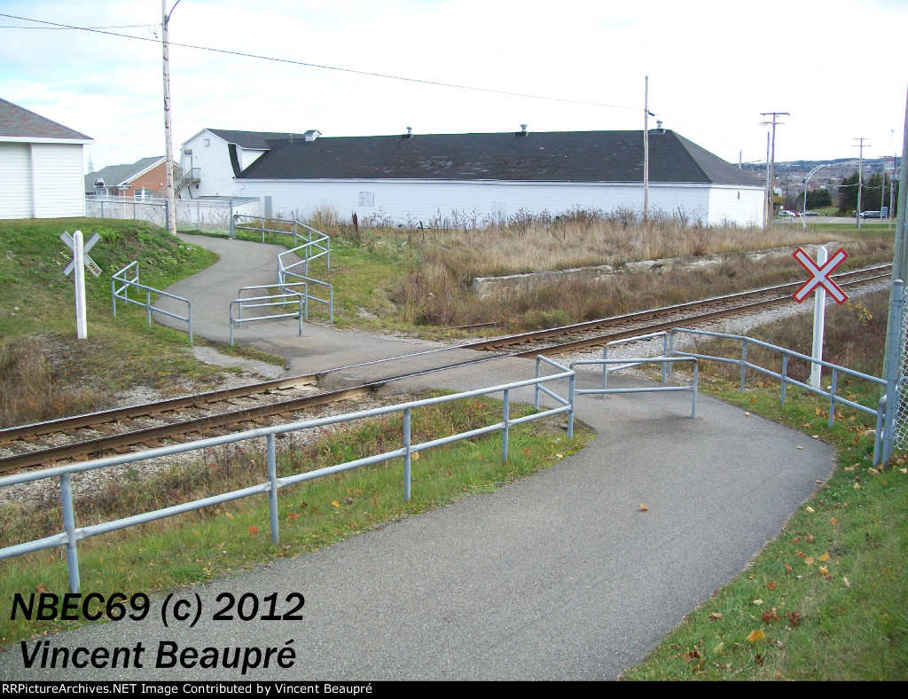 Crossing Milepost 124.62, Mont-Joli SUB.