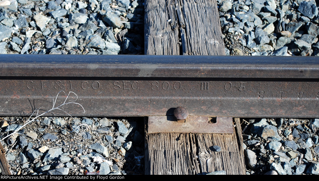 80 lbs C. F. & I. CO. 1905 jointed rail on siding