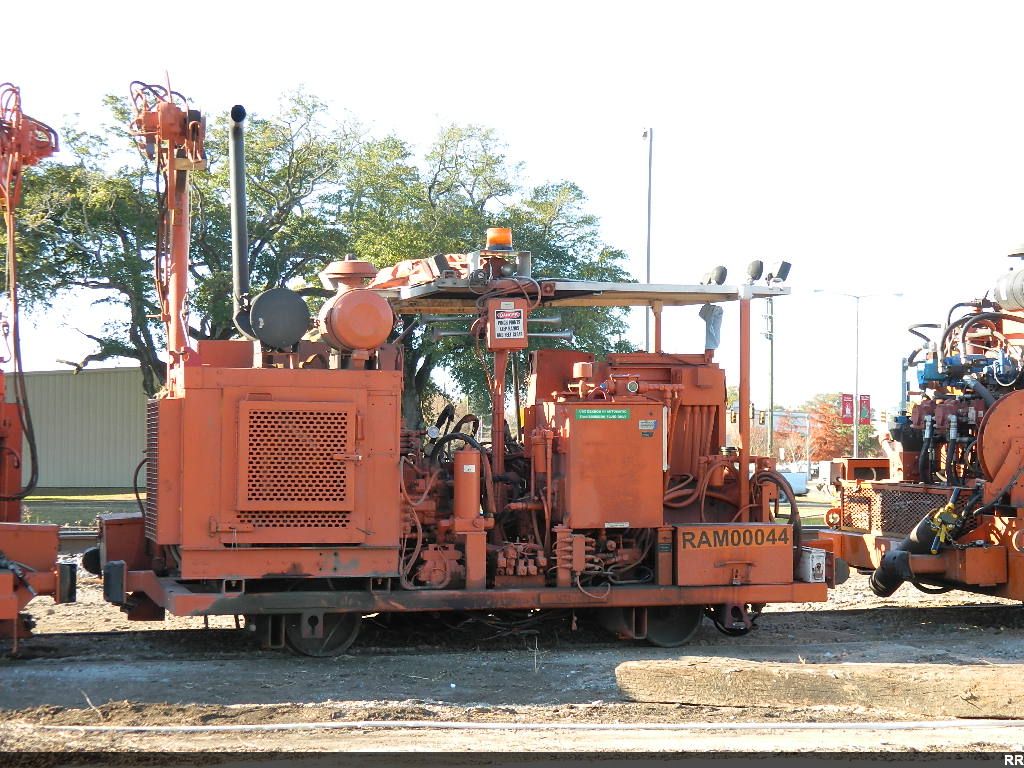 RAM 44