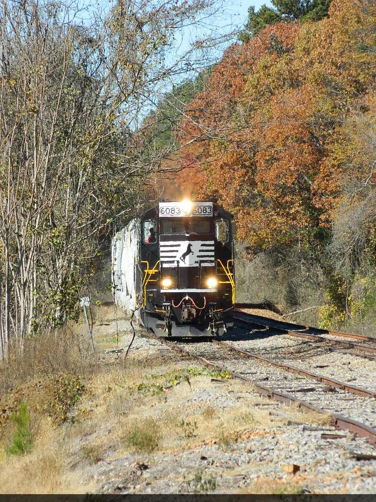 NS 6083 (SD40-2)  NS G66